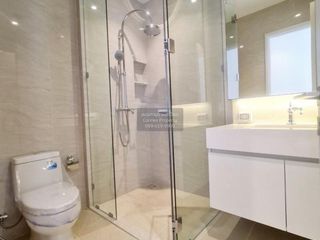 For sale 3 ベッドルーム condo in Pathum Wan, Bangkok