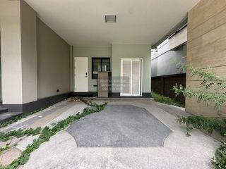 Продажа 5 спальни дом в Буенг Кум, Бангкок