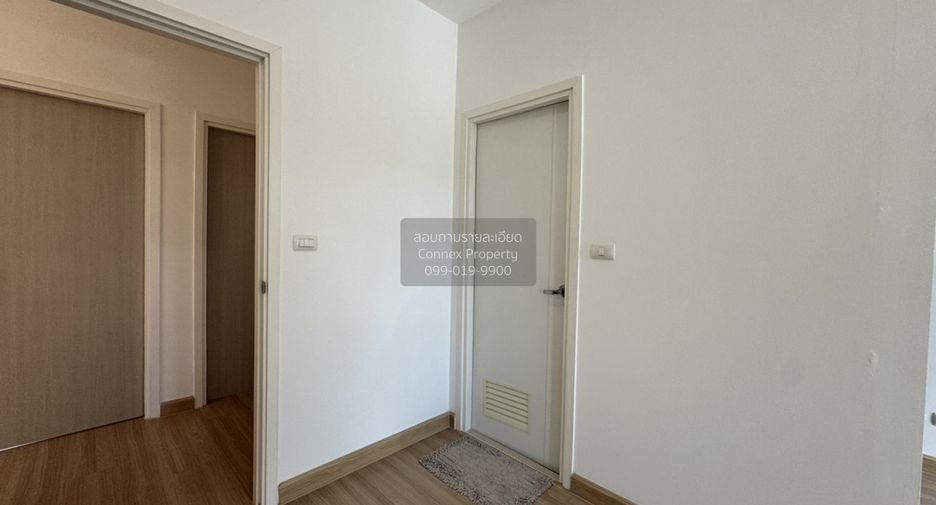 Casa adosada en venta de 3 habitaciones en Chom Thong, Bangkok