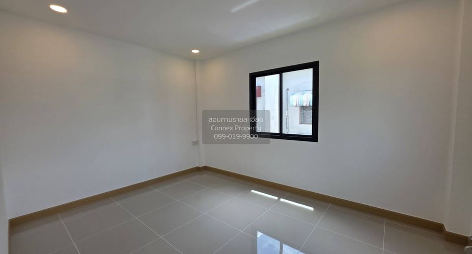 À vendre 3 chambres maison de ville à Mueang Nonthaburi, Nonthaburi