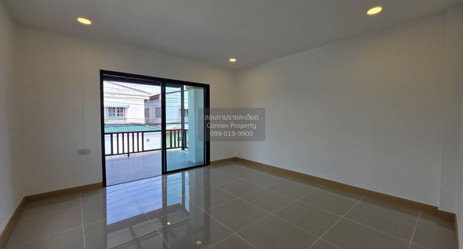 À vendre 3 chambres maison de ville à Mueang Nonthaburi, Nonthaburi