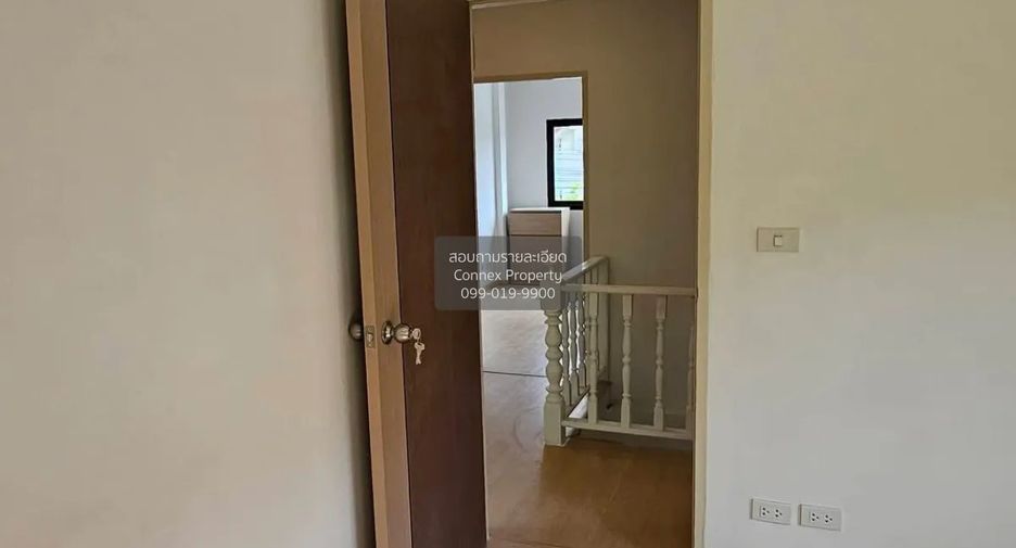 Casa en venta de 4 habitaciones en Bang Khen, Bangkok