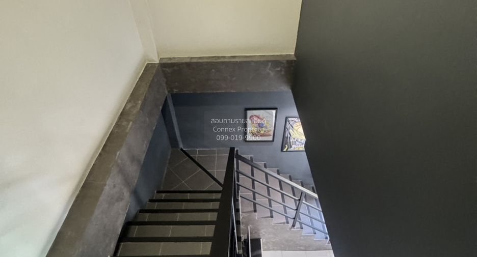 Casa en venta de 4 habitaciones en Bang Khae, Bangkok