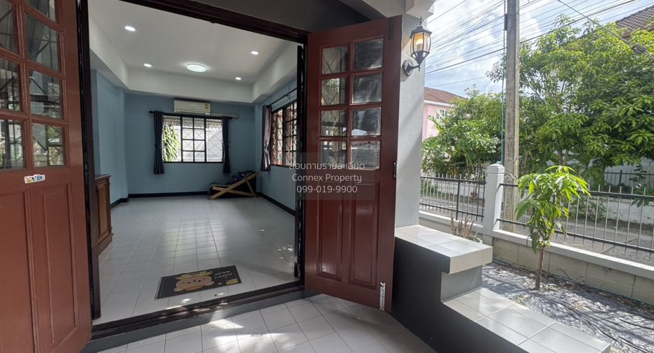 Casa en venta de 4 habitaciones en Bang Khae, Bangkok