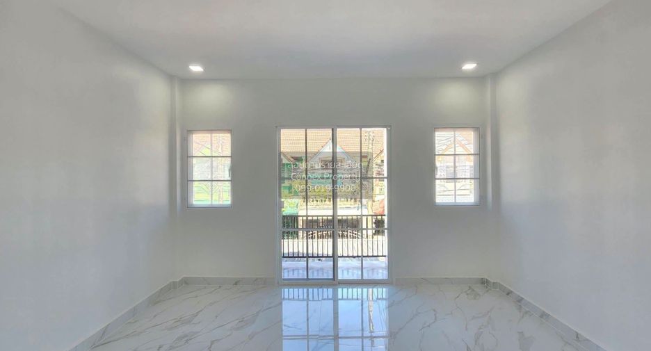 For sale 2 bedrooms townhouse in Sai Mai, Bangkok