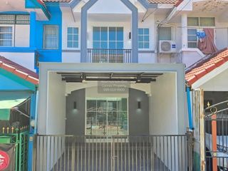 For sale 2 bedrooms townhouse in Sai Mai, Bangkok