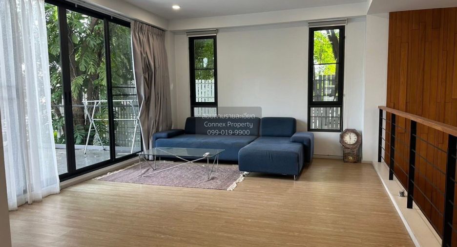 For sale 5 bedrooms house in Bang Phli, Samut Prakan