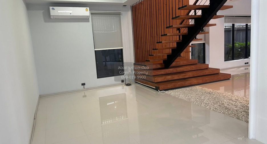 For sale 5 bedrooms house in Bang Phli, Samut Prakan