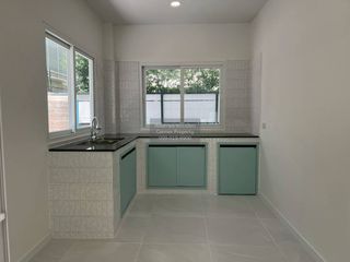 Casa en venta de 3 habitaciones en Don Mueang, Bangkok