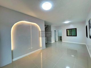 For sale 3 bedrooms townhouse in Khlong Luang, Pathum Thani