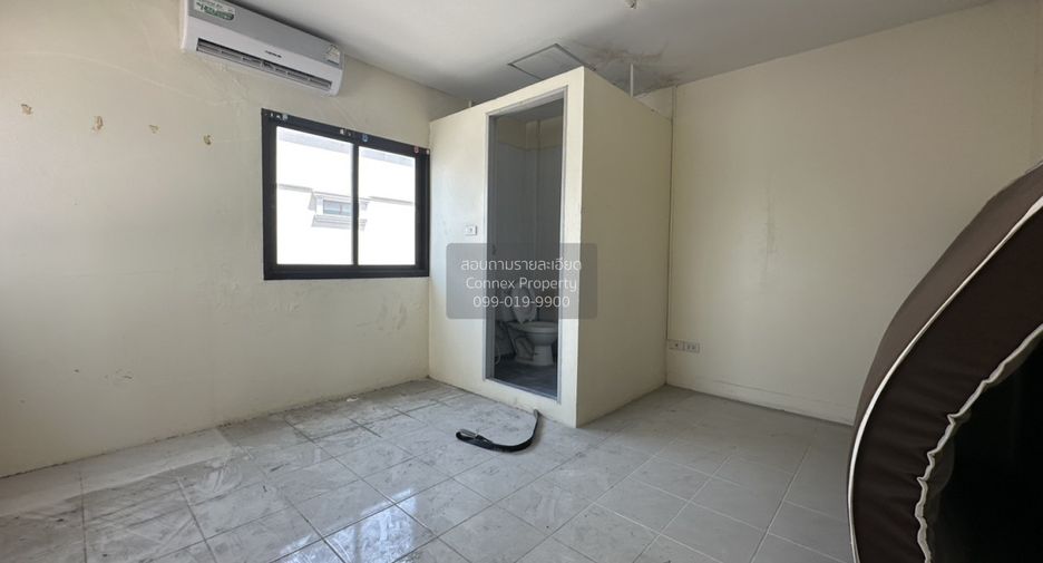 For sale 16 bedrooms retail Space in Phasi Charoen, Bangkok