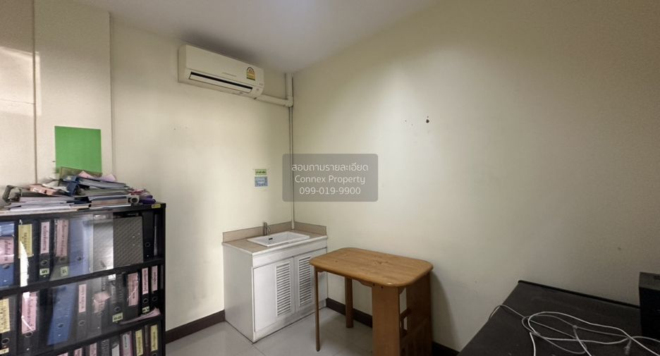 For sale 16 bedrooms retail Space in Phasi Charoen, Bangkok