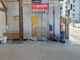 For sale 16 bedrooms retail Space in Phasi Charoen, Bangkok