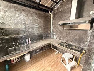 Casa adosada en venta de 3 habitaciones en Nong Khaem, Bangkok