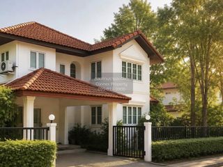 For sale 4 bedrooms house in Saphan Sung, Bangkok