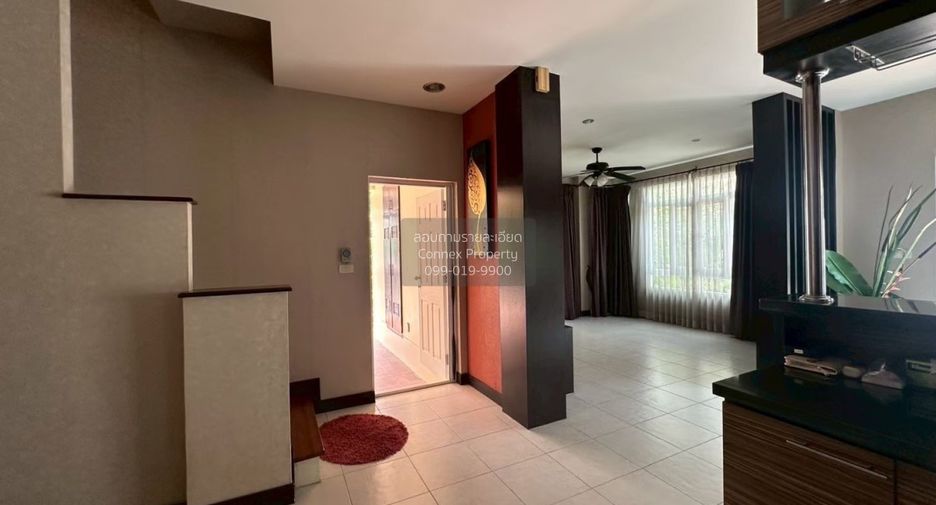Casa en venta de 3 habitaciones en Khlong Sam Wa, Bangkok