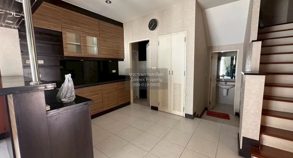 Casa en venta de 3 habitaciones en Khlong Sam Wa, Bangkok