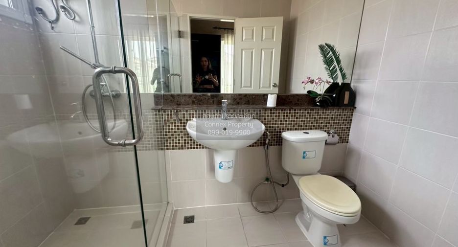 Casa en venta de 3 habitaciones en Khlong Sam Wa, Bangkok
