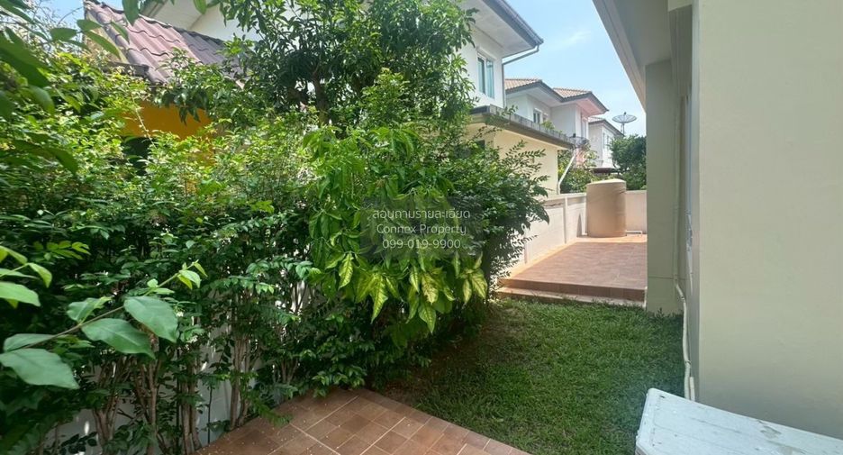 Casa en venta de 3 habitaciones en Khlong Sam Wa, Bangkok