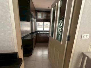 Casa en venta de 3 habitaciones en Khlong Sam Wa, Bangkok