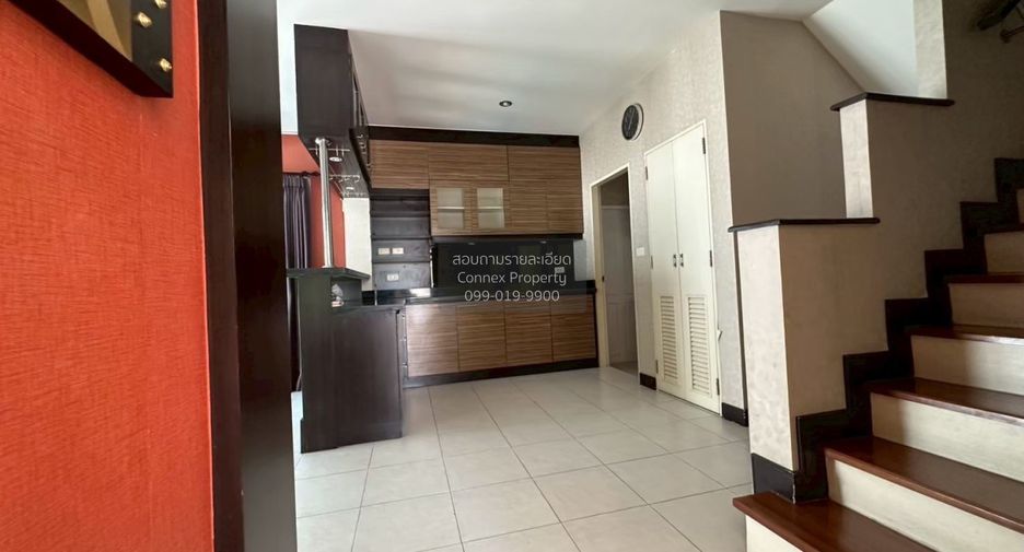 Casa en venta de 3 habitaciones en Khlong Sam Wa, Bangkok