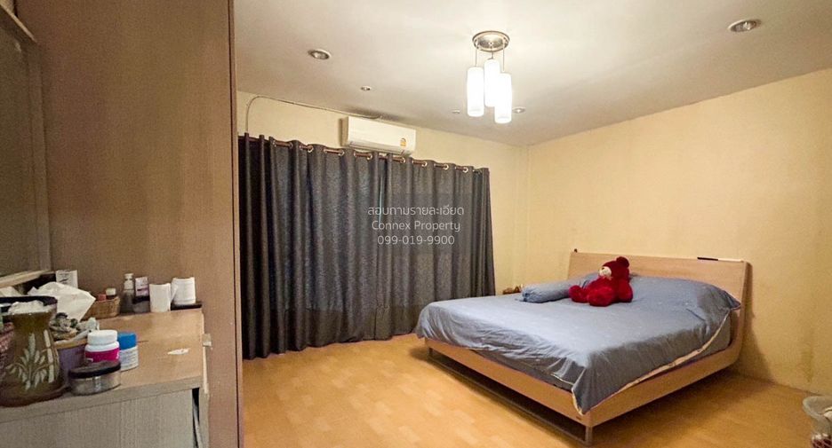 Reihenhaus zum Kauf mit 2 Zimmer in Bang Kapi, Bangkok