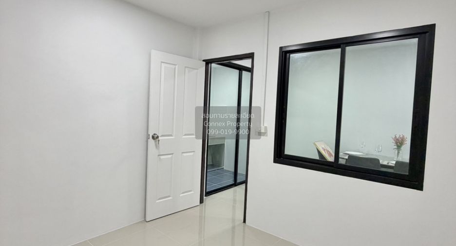 À vendre 3 chambres maison de ville à Mueang Nonthaburi, Nonthaburi