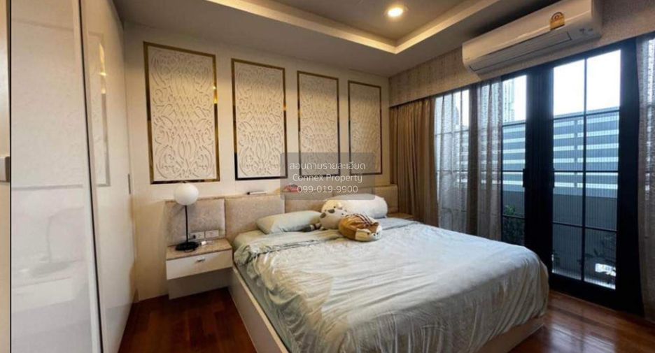 Reihenhaus zum Kauf mit 4 Zimmer in Yan Nawa, Bangkok
