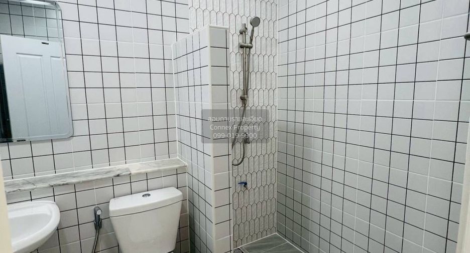 For sale 3 bedrooms townhouse in Lam Luk Ka, Pathum Thani