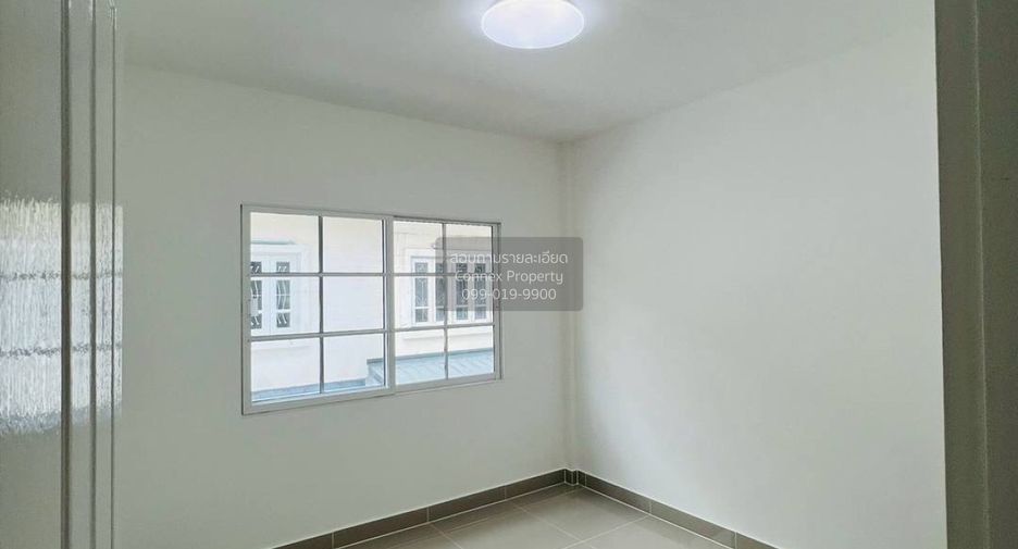 For sale 3 bedrooms townhouse in Lam Luk Ka, Pathum Thani