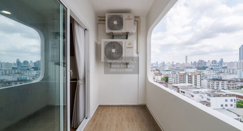 For sale 2 bedrooms condo in Din Daeng, Bangkok