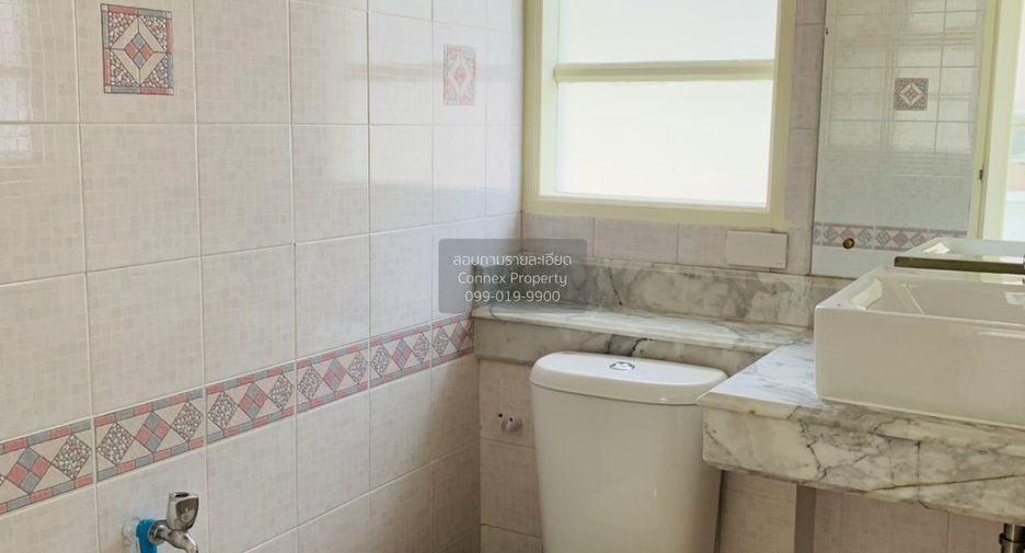 For sale 3 bedrooms house in Thawi Watthana, Bangkok