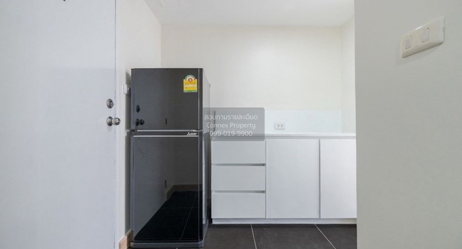 For sale 1 bed condo in Huai Khwang, Bangkok