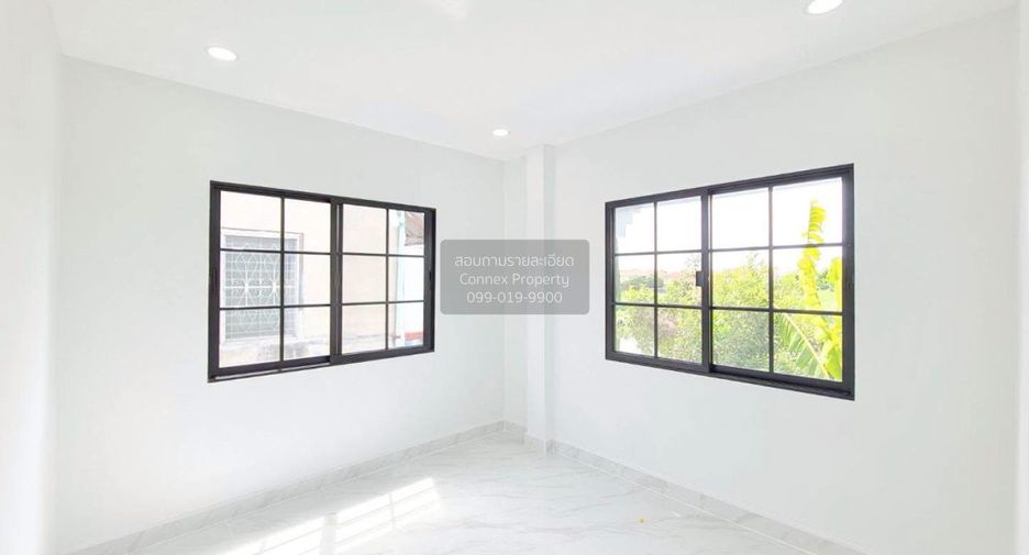 For sale 3 bedrooms townhouse in Lam Luk Ka, Pathum Thani