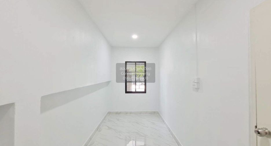 For sale 3 bedrooms townhouse in Lam Luk Ka, Pathum Thani