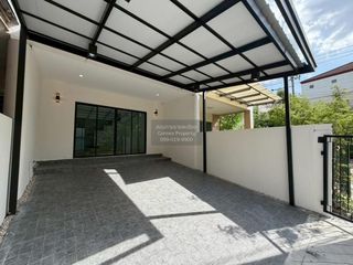 Reihenhaus zum Kauf mit 4 Zimmer in Bang Khen, Bangkok