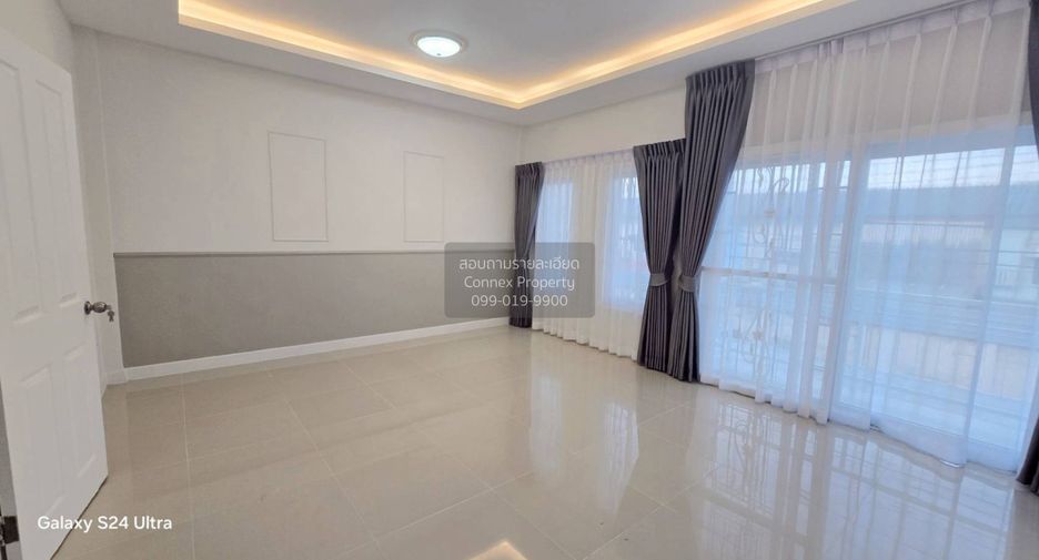 Casa adosada en venta de 3 habitaciones en Khlong Sam Wa, Bangkok