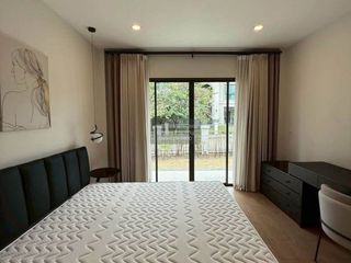 出售 4 卧室 独立屋 在 Mueang Samut Sakhon, Samut Sakhon