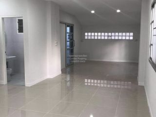 Продажа 4 спальни дом в Банг Кхун Тхиан, Бангкок