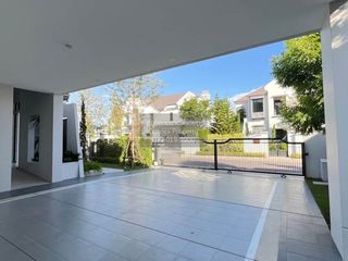 Casa en venta de 4 habitaciones en Saphan Sung, Bangkok
