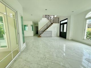 À vendre 5 chambres maison à Chom Thong, Bangkok