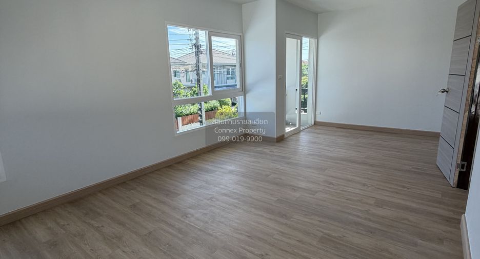 Haus zum Kauf mit 3 Zimmer in Bang Kruai, Nonthaburi