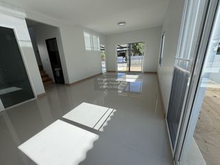 Haus zum Kauf mit 3 Zimmer in Bang Kruai, Nonthaburi