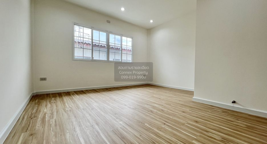For sale 2 bedrooms townhouse in Bueng Kum, Bangkok