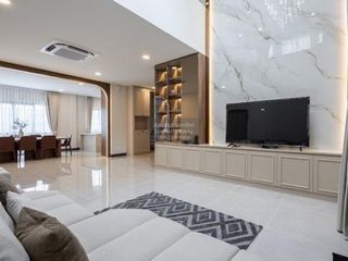 Casa en venta de 4 habitaciones en Khlong Sam Wa, Bangkok