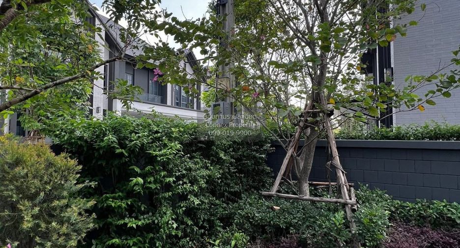 Casa en venta de 4 habitaciones en Khlong Sam Wa, Bangkok