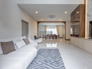 Casa en venta de 4 habitaciones en Khlong Sam Wa, Bangkok