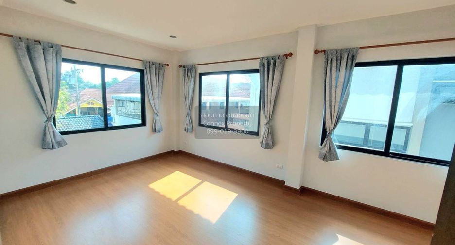 For sale 3 bedrooms house in Khlong Luang, Pathum Thani