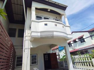 Casa adosada en venta de 2 habitaciones en Pak Kret, Nonthaburi