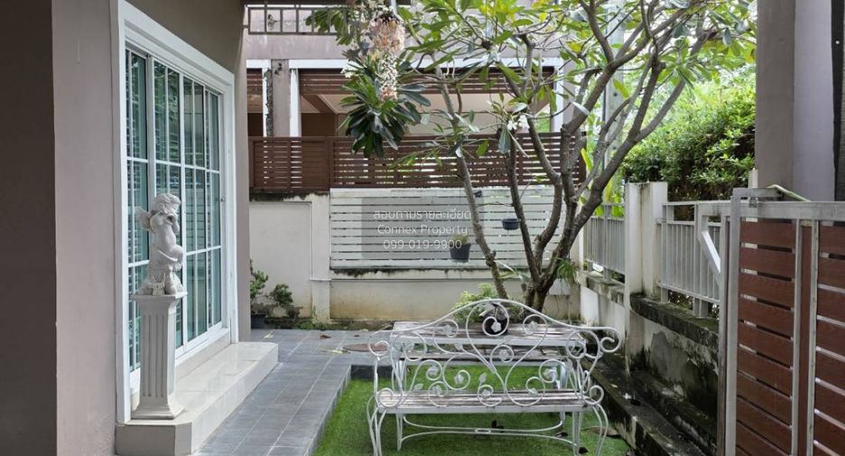 For sale 5 bedrooms house in Phasi Charoen, Bangkok